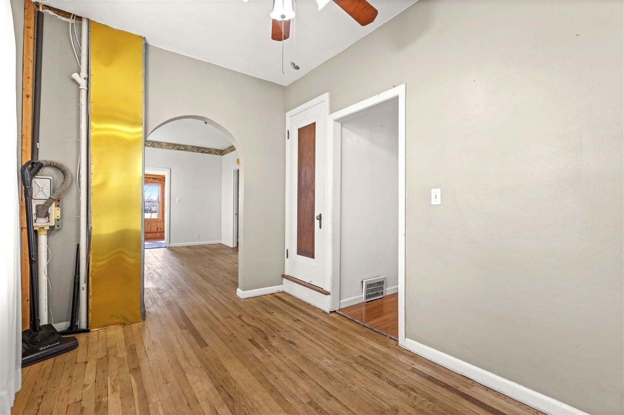 8360 Day Road, Pittsford, MI, 49271-9648