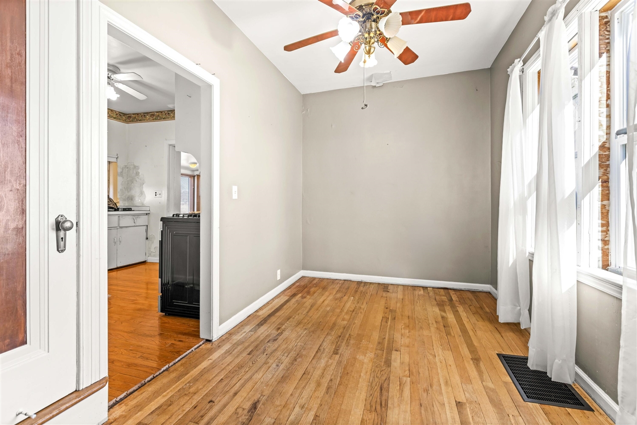 8360 Day Road, Pittsford, MI, 49271-9648