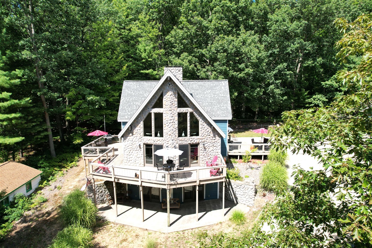 4050 E Ottawa Drive, Free Soil, MI, 49411-9659