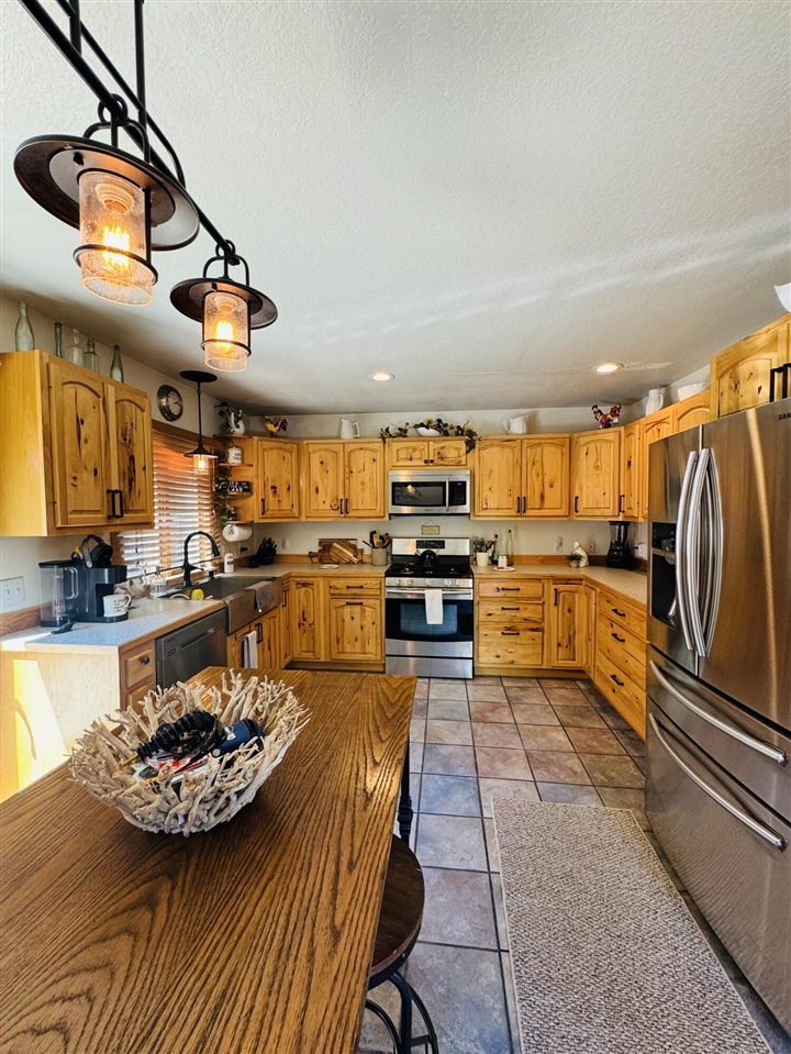 4050 E Ottawa Drive, Free Soil, MI, 49411-9659