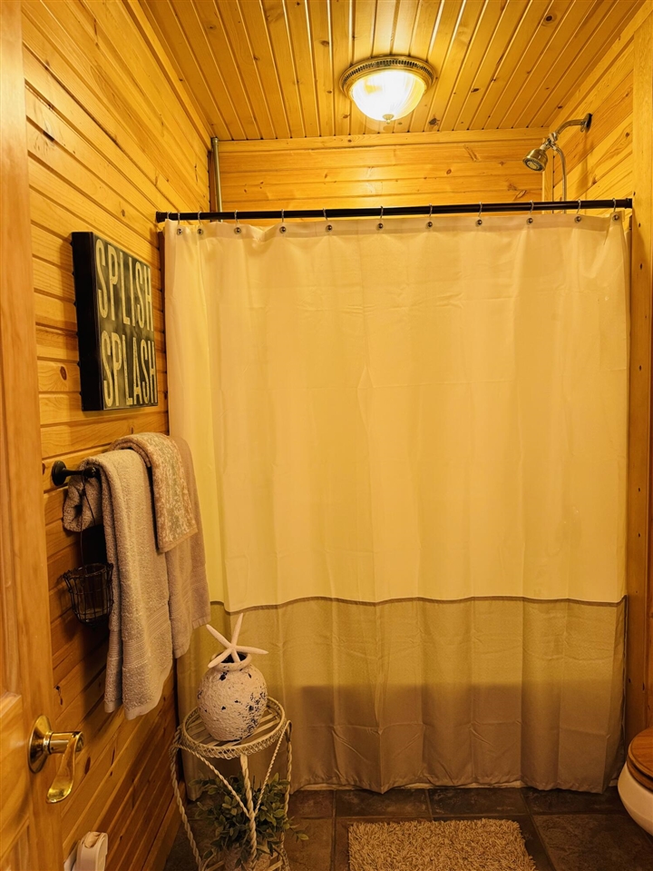 4050 E Ottawa Drive, Free Soil, MI, 49411-9659