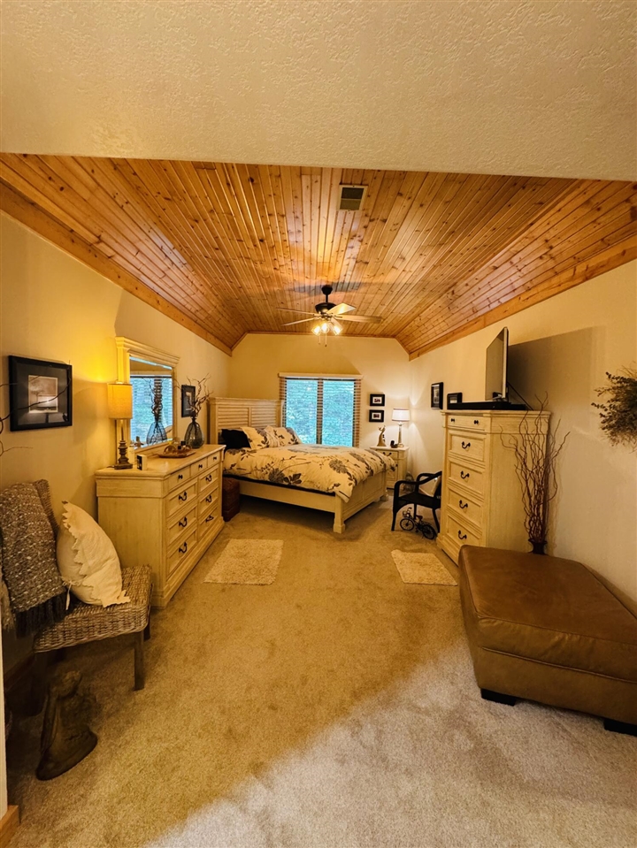 4050 E Ottawa Drive, Free Soil, MI, 49411-9659