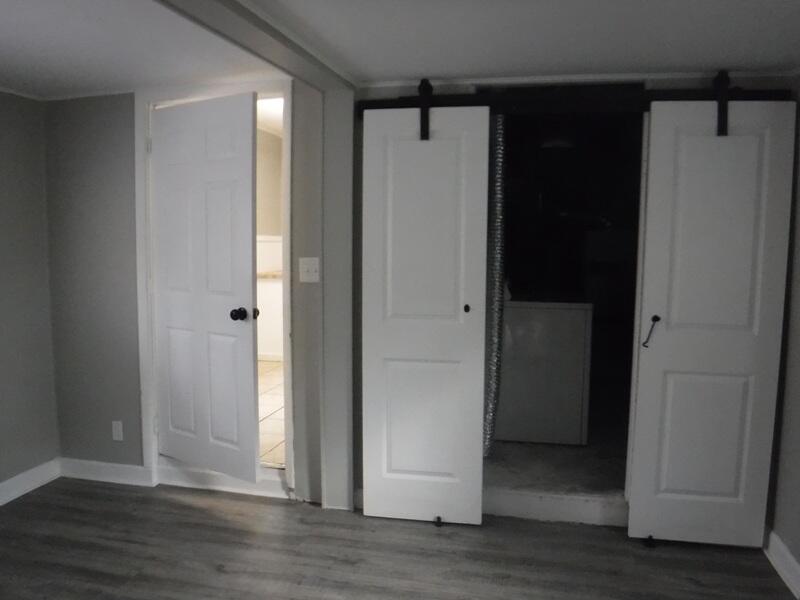 209 Wallace Avenue, Kalamazoo, MI, 49048-2038