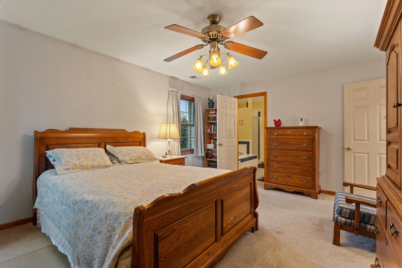 Buchanan, MI, 49107-8320