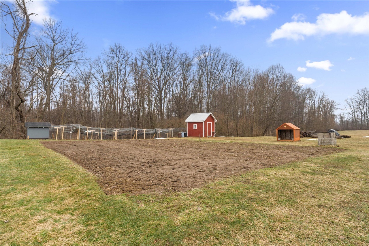 Buchanan, MI, 49107-8320