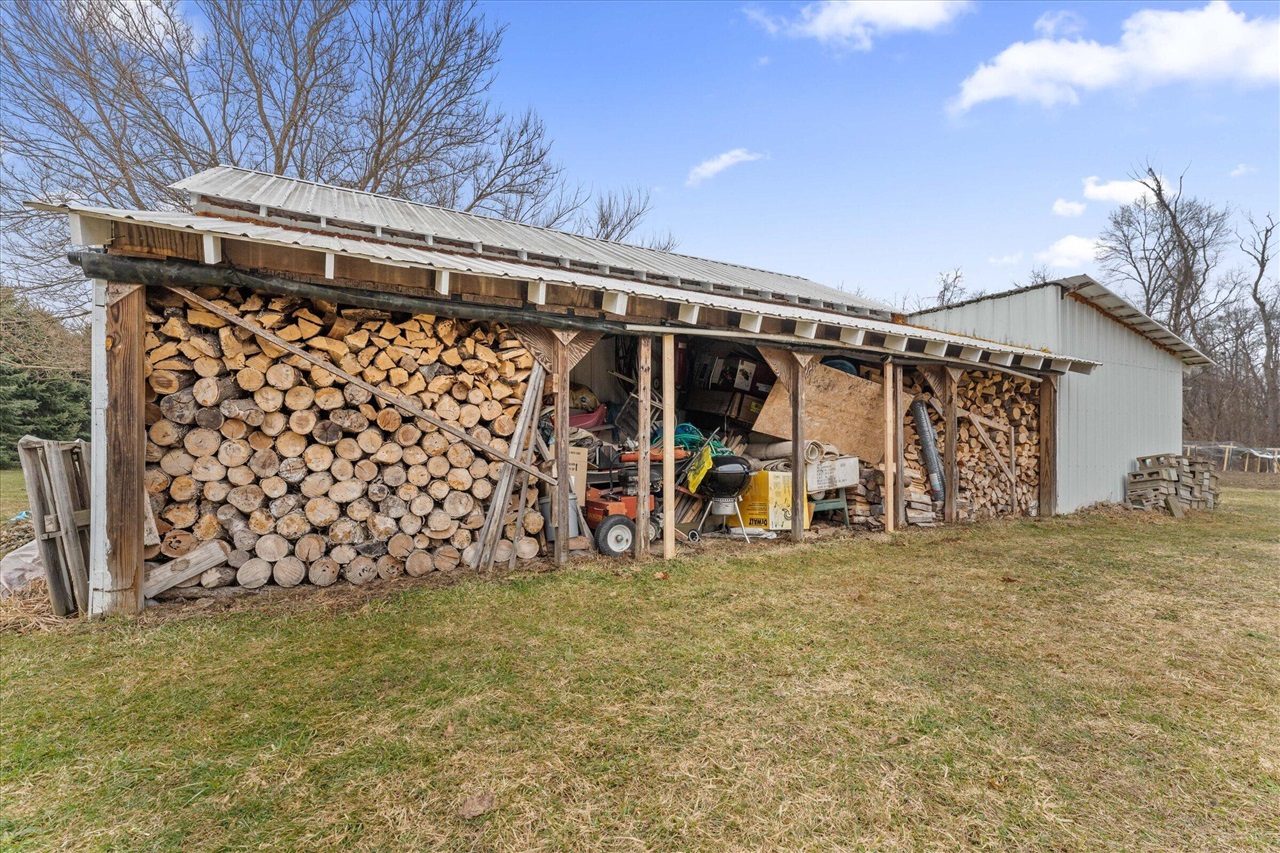 Buchanan, MI, 49107-8320