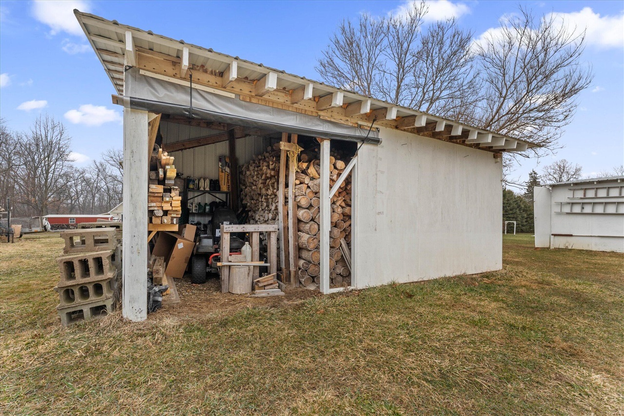 Buchanan, MI, 49107-8320