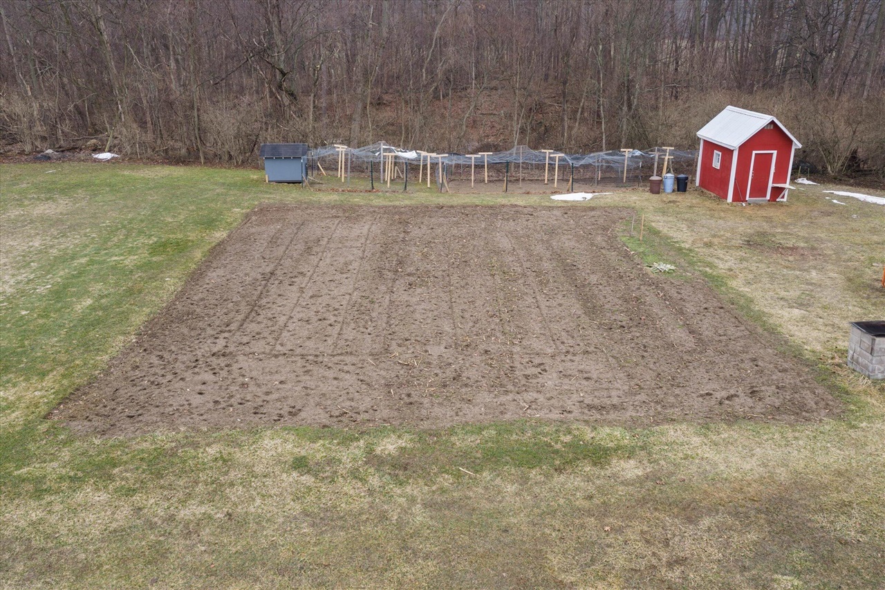 Buchanan, MI, 49107-8320