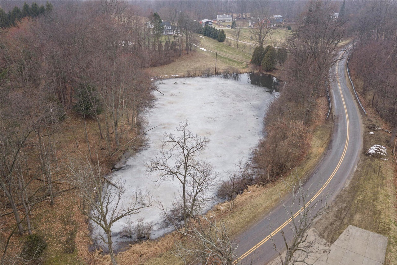 Buchanan, MI, 49107-8320