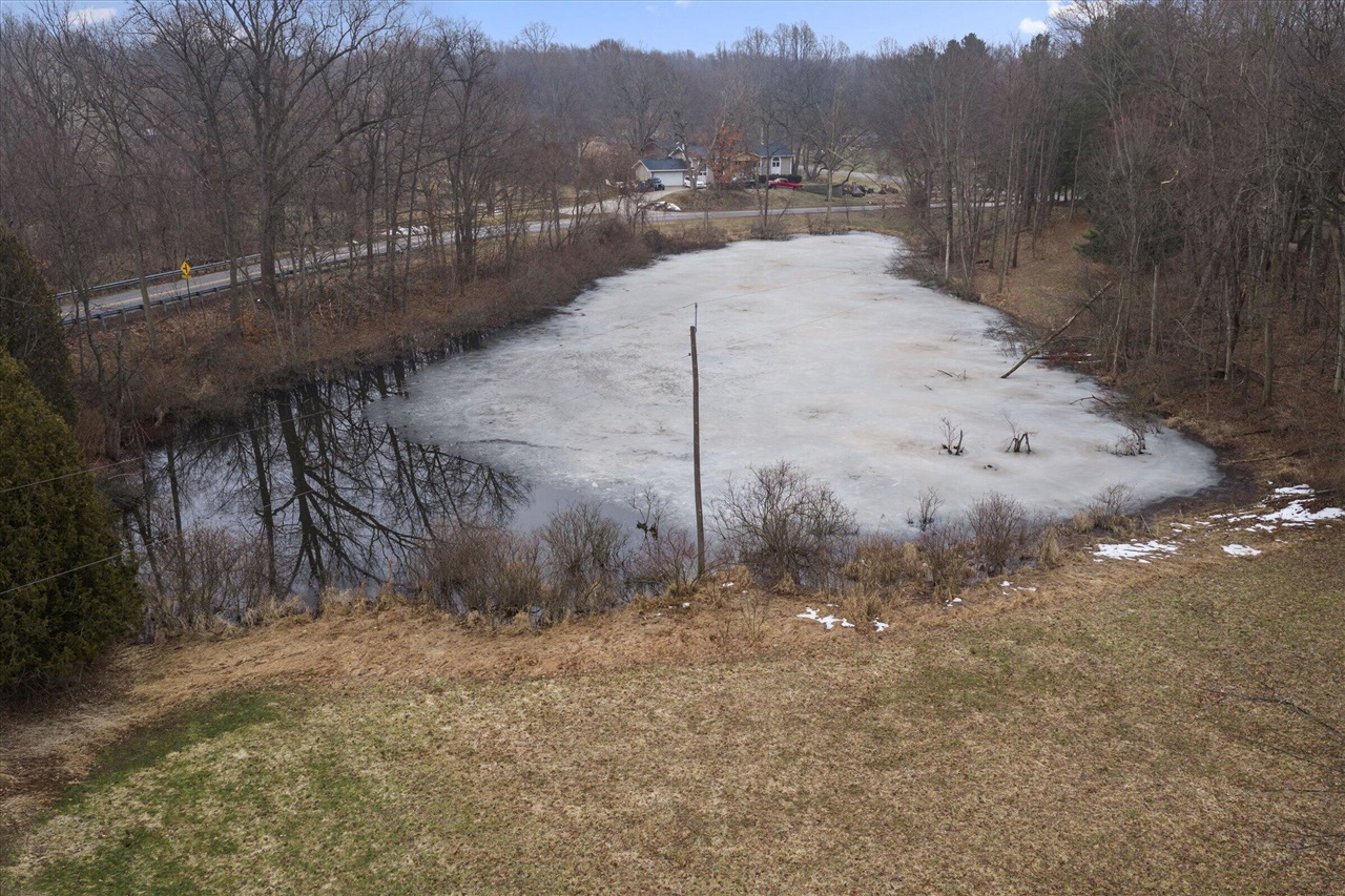 Buchanan, MI, 49107-8320