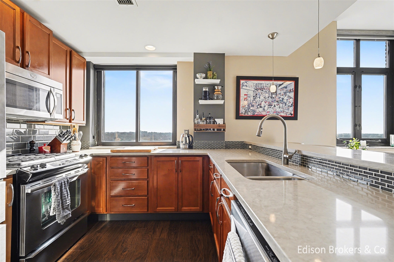  UNIT 11A, Grand Rapids, MI, 49503