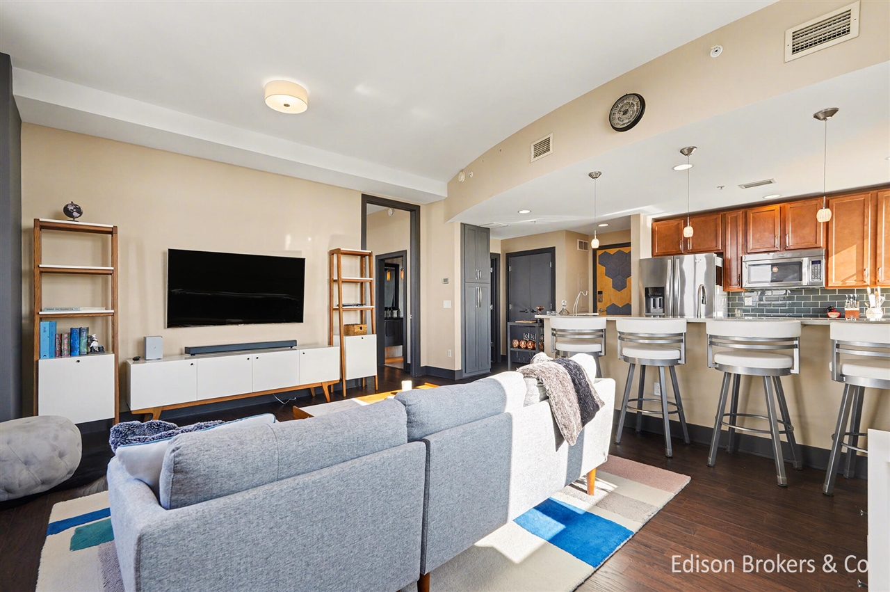  UNIT 11A, Grand Rapids, MI, 49503