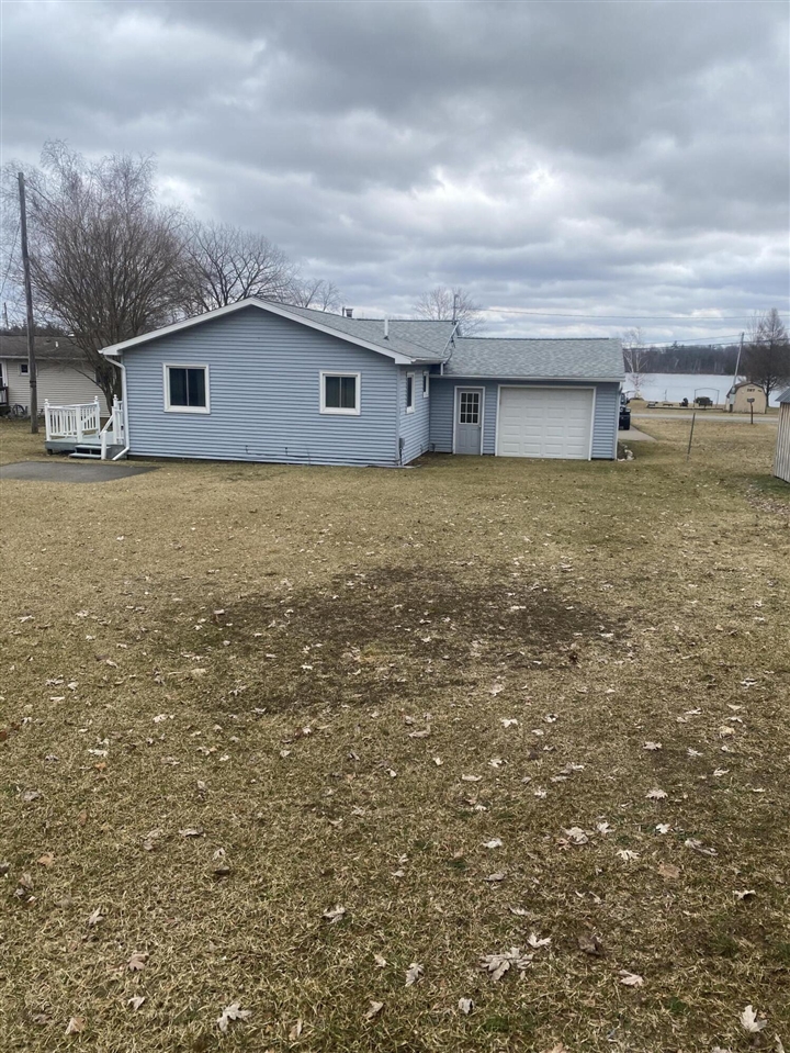 221 Rasmussen Drive, Trufant, MI, 49347