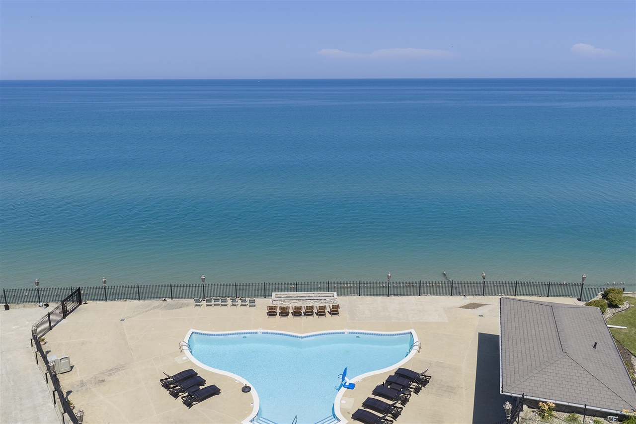 16th image of 632 N Sul Lago, Benton Harbor, MI 49022 | MLS# 70518312