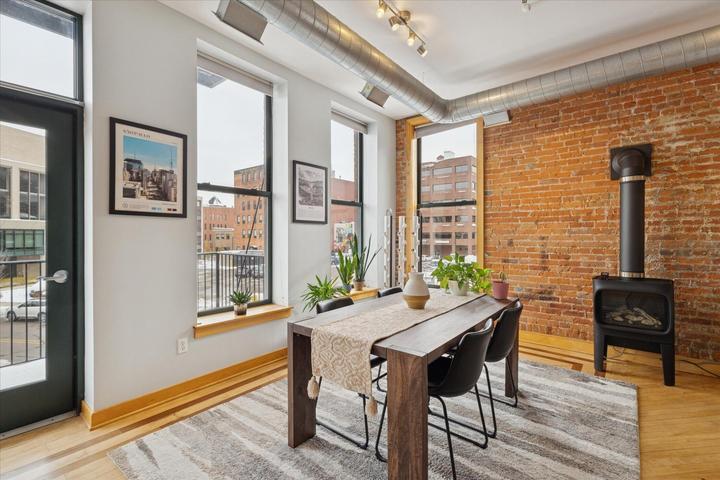 222 N Kalamazoo Mall UNIT&nbsp;200, Kalamazoo, MI, 49007-3886