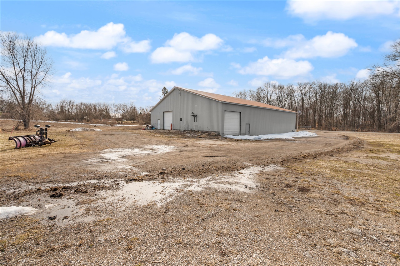 18470 195th Avenue, Big Rapids, MI, 49307-9350