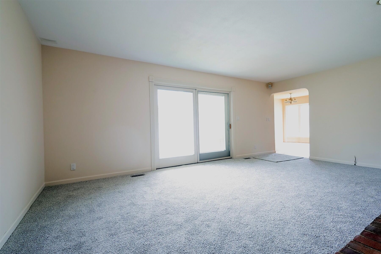 11180 Tecumseh - Clinton Highway, Clinton, MI, 49236