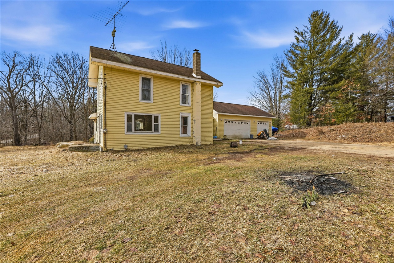 18671 230th Avenue, Big Rapids, MI, 49307-9714