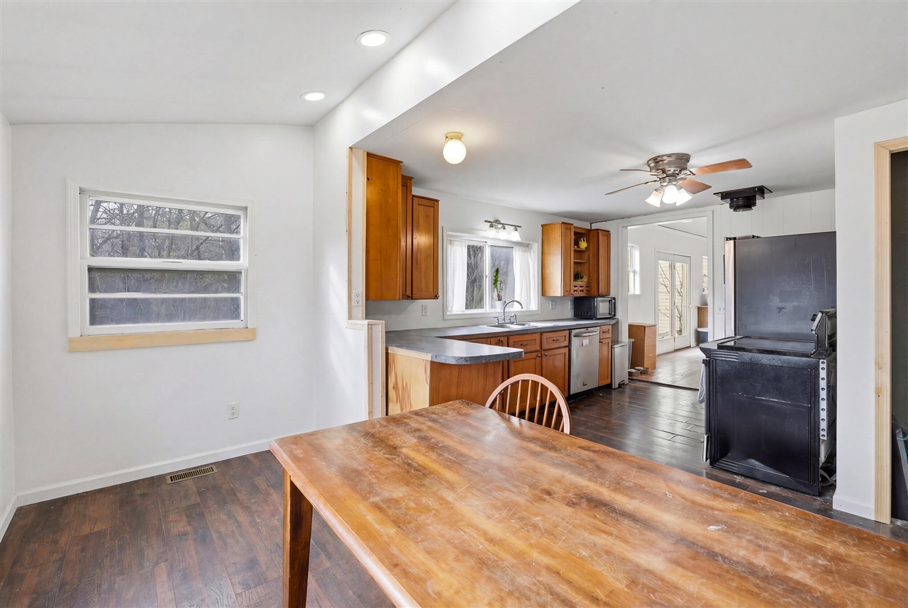 18671 230th Avenue, Big Rapids, MI, 49307-9714