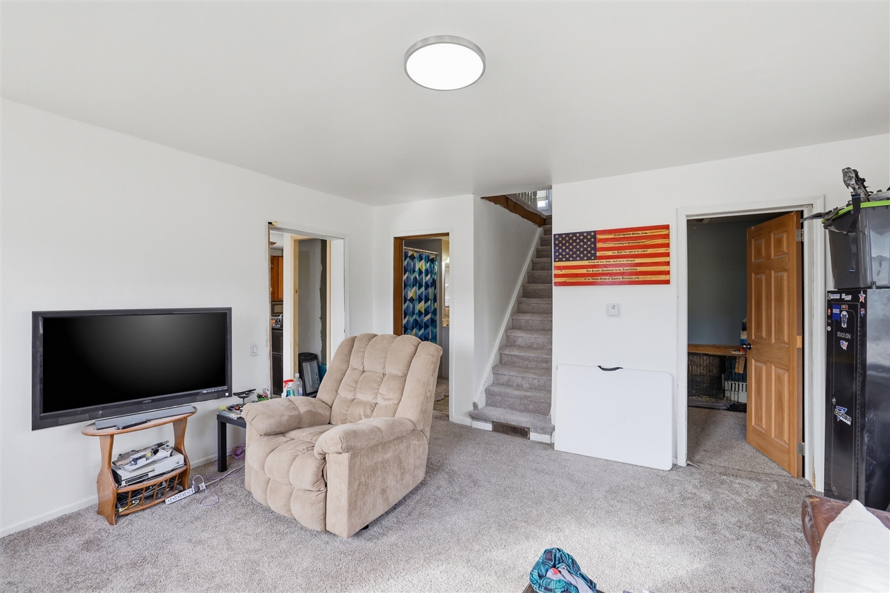 18671 230th Avenue, Big Rapids, MI, 49307-9714