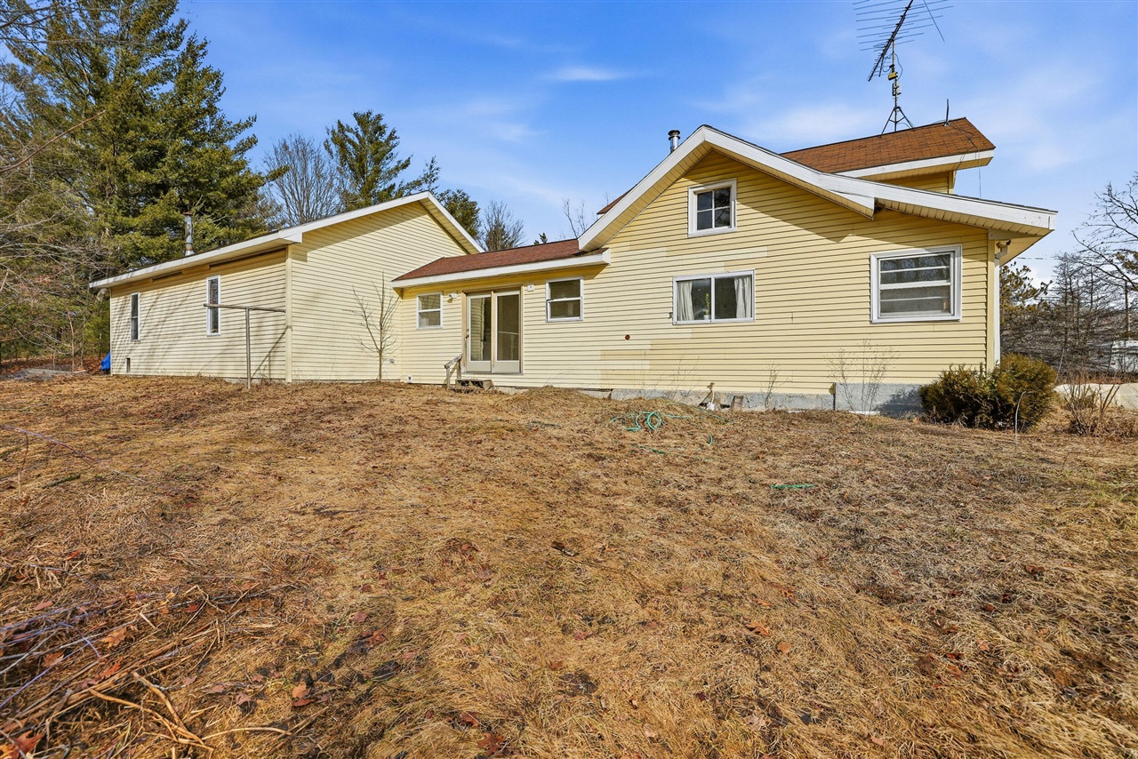 18671 230th Avenue, Big Rapids, MI, 49307-9714