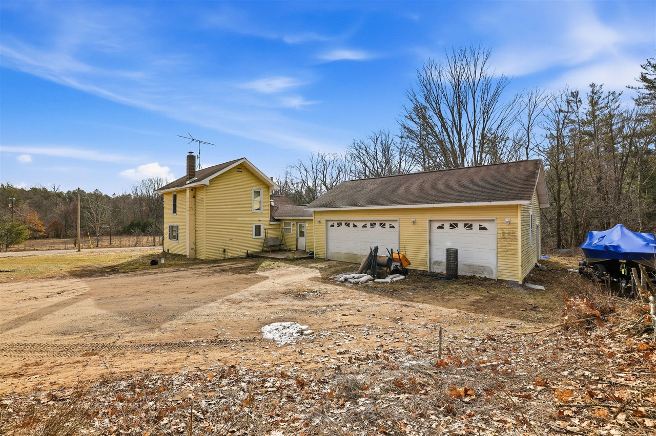 18671 230th Avenue, Big Rapids, MI, 49307-9714