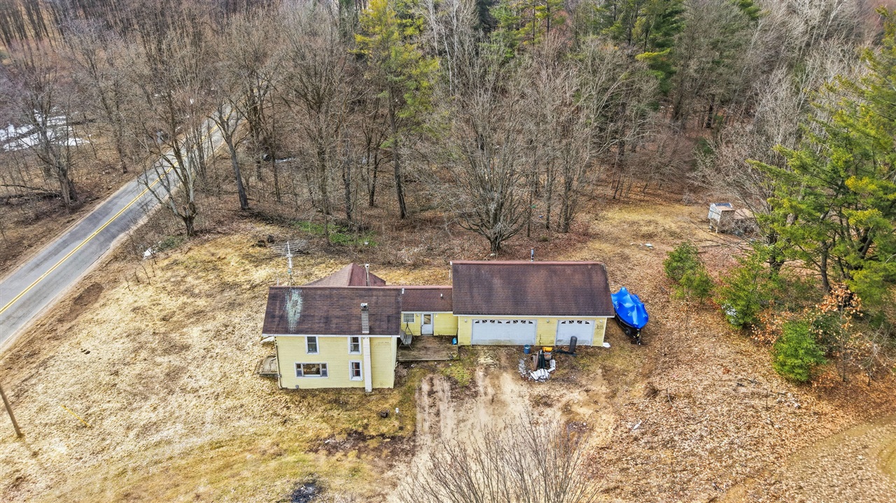 18671 230th Avenue, Big Rapids, MI, 49307-9714