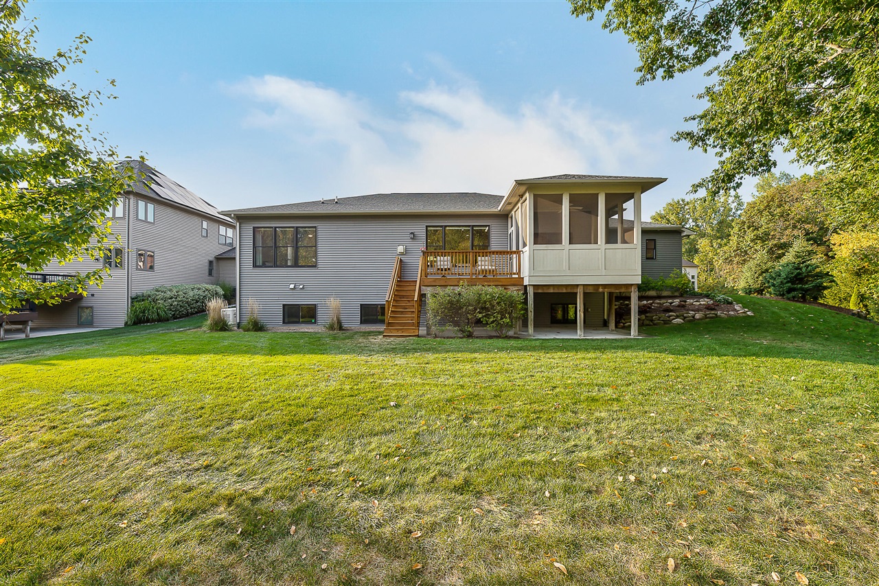 1411 Whispering Maples Drive, Ann Arbor, MI, 48108-0004