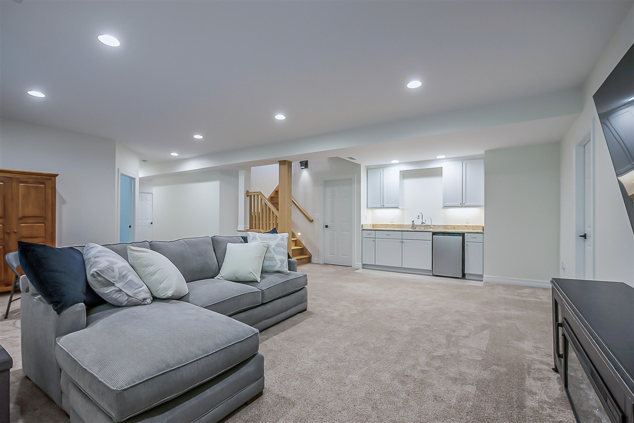 1411 Whispering Maples Drive, Ann Arbor, MI, 48108-0004