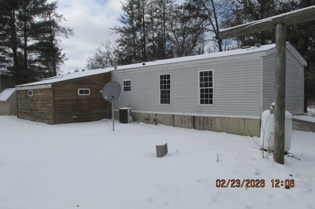 8990 S Crosby Road, Idlewild, MI, 49642