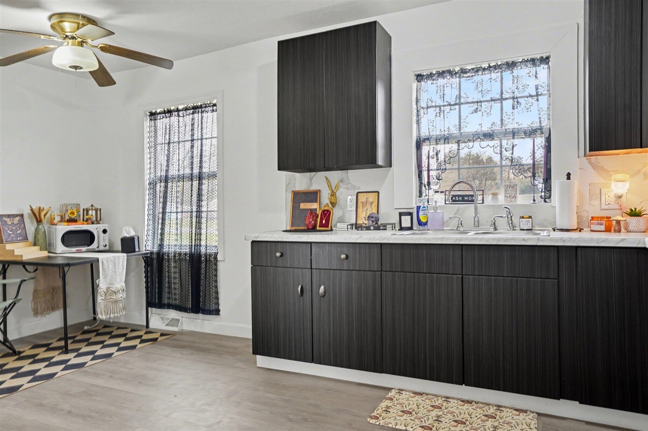 434 Bruce Avenue, Niles, MI, 49120-1119