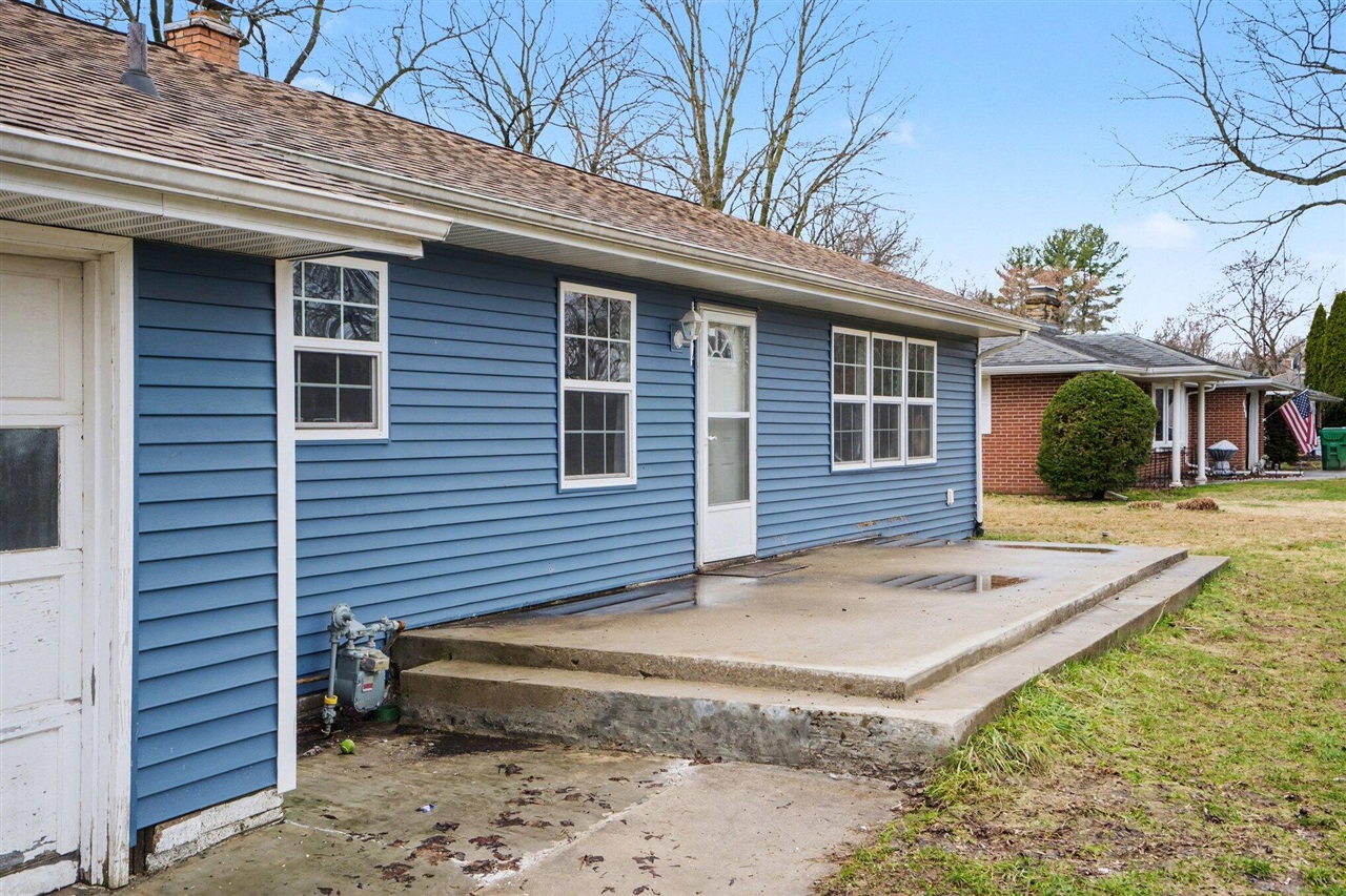 434 Bruce Avenue, Niles, MI, 49120-1119