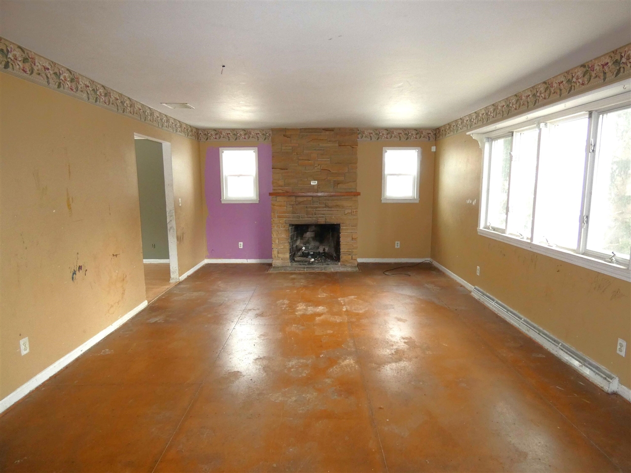 1968 Colfax Avenue, Benton Harbor, MI, 49022-6713