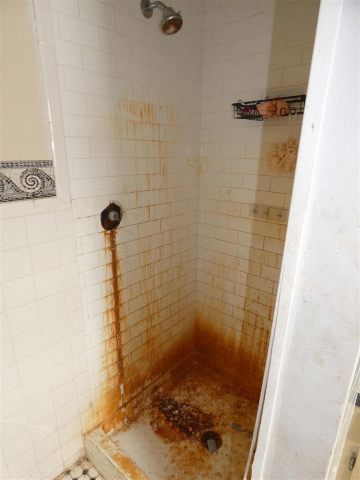 1968 Colfax Avenue, Benton Harbor, MI, 49022-6713