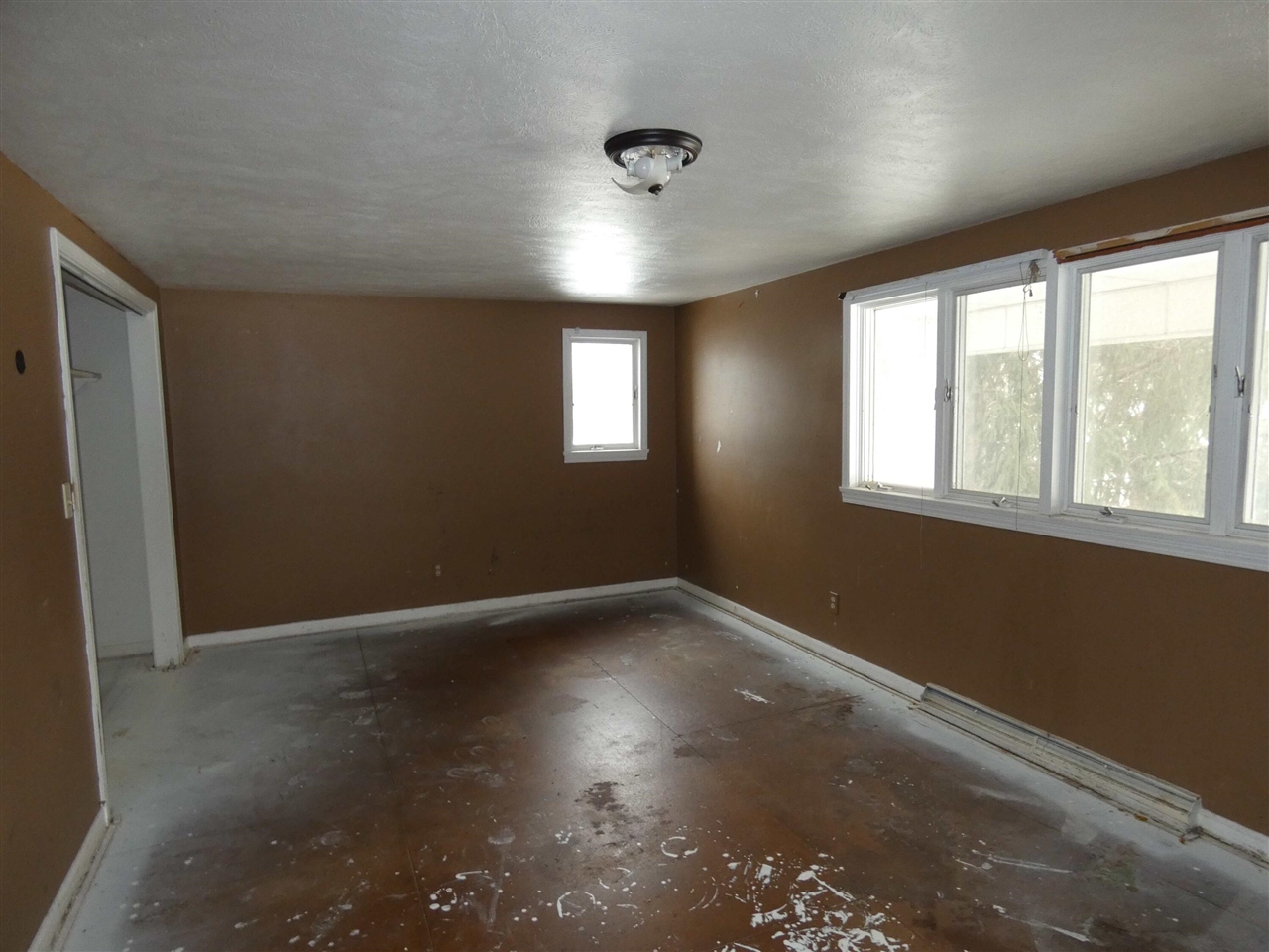 1968 Colfax Avenue, Benton Harbor, MI, 49022-6713