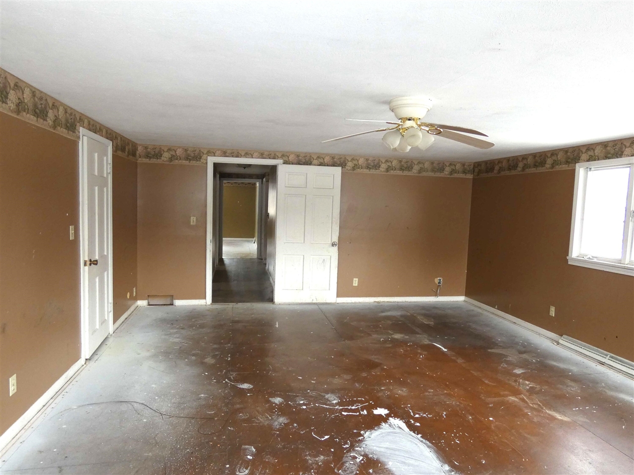 1968 Colfax Avenue, Benton Harbor, MI, 49022-6713