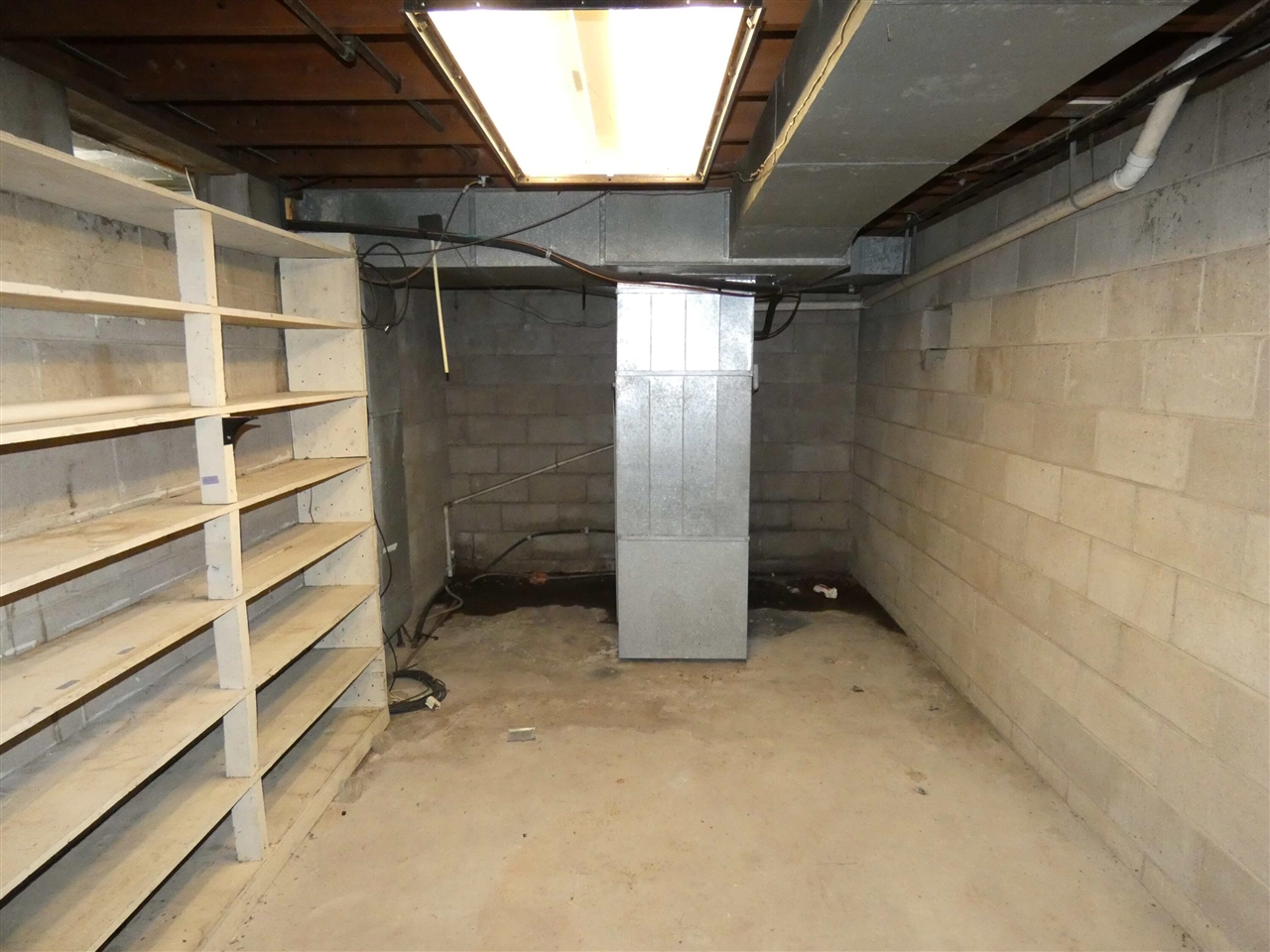 1968 Colfax Avenue, Benton Harbor, MI, 49022-6713