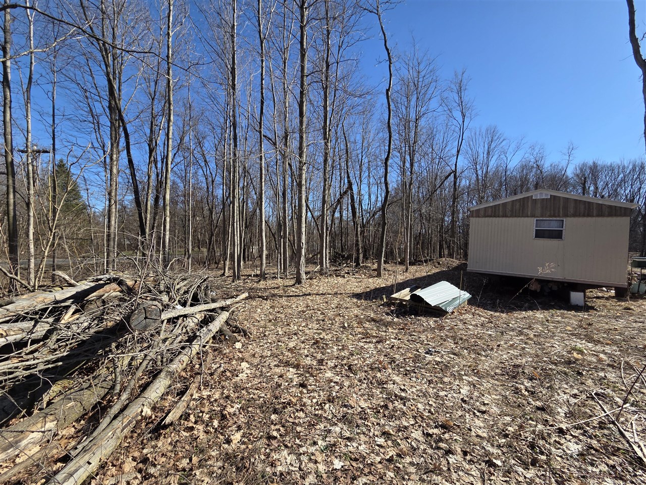 VL Lindburg Drive, Dowagiac, MI, 49047