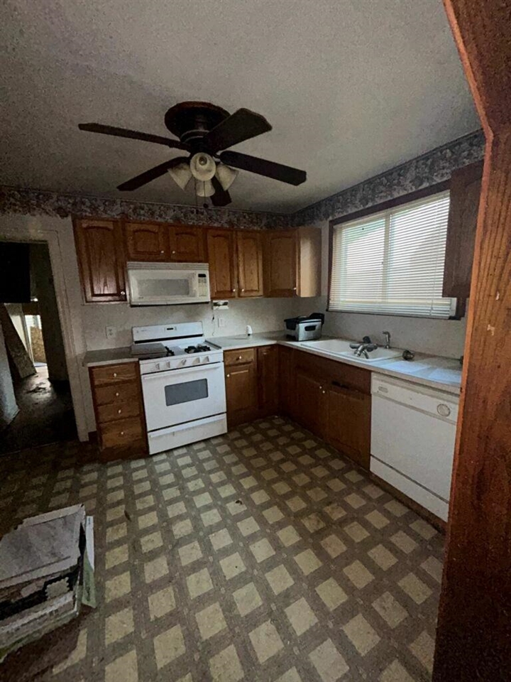 6180 Hereford Street, Detroit, MI, 48224