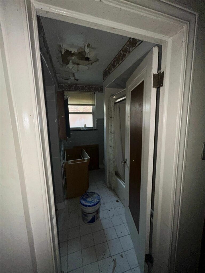 6180 Hereford Street, Detroit, MI, 48224