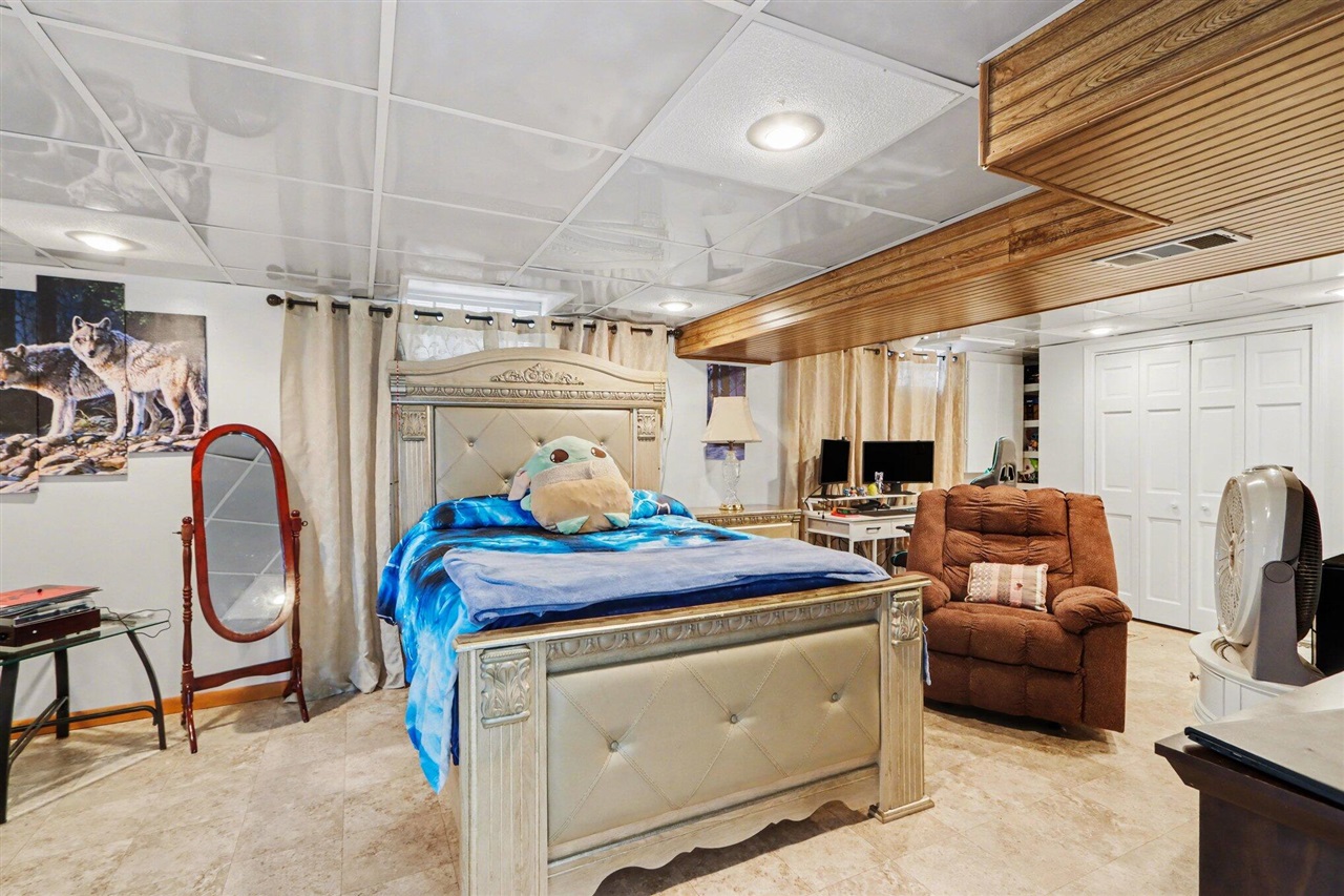 3104 Courtlandt Avenue, Kalamazoo, MI, 49004