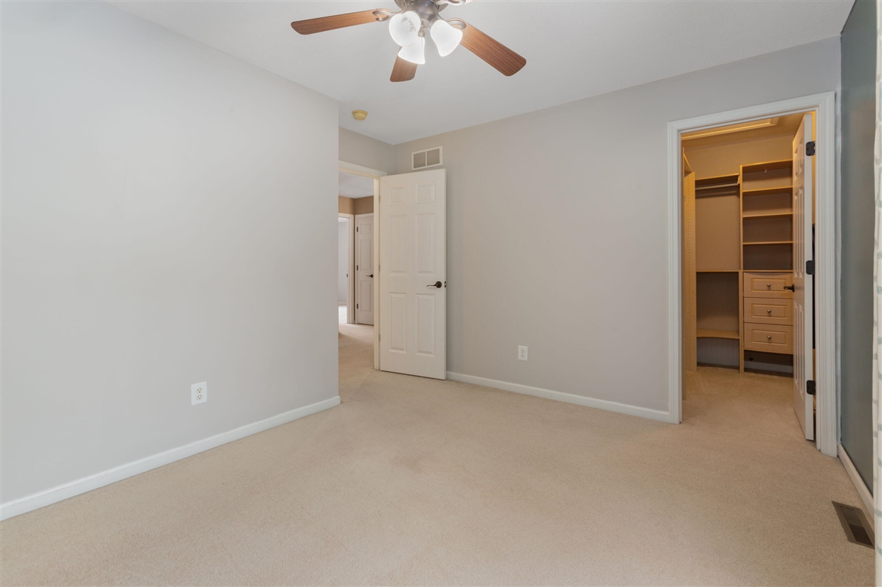 1701 J W Way, Saint Joseph, MI, 49085-9648