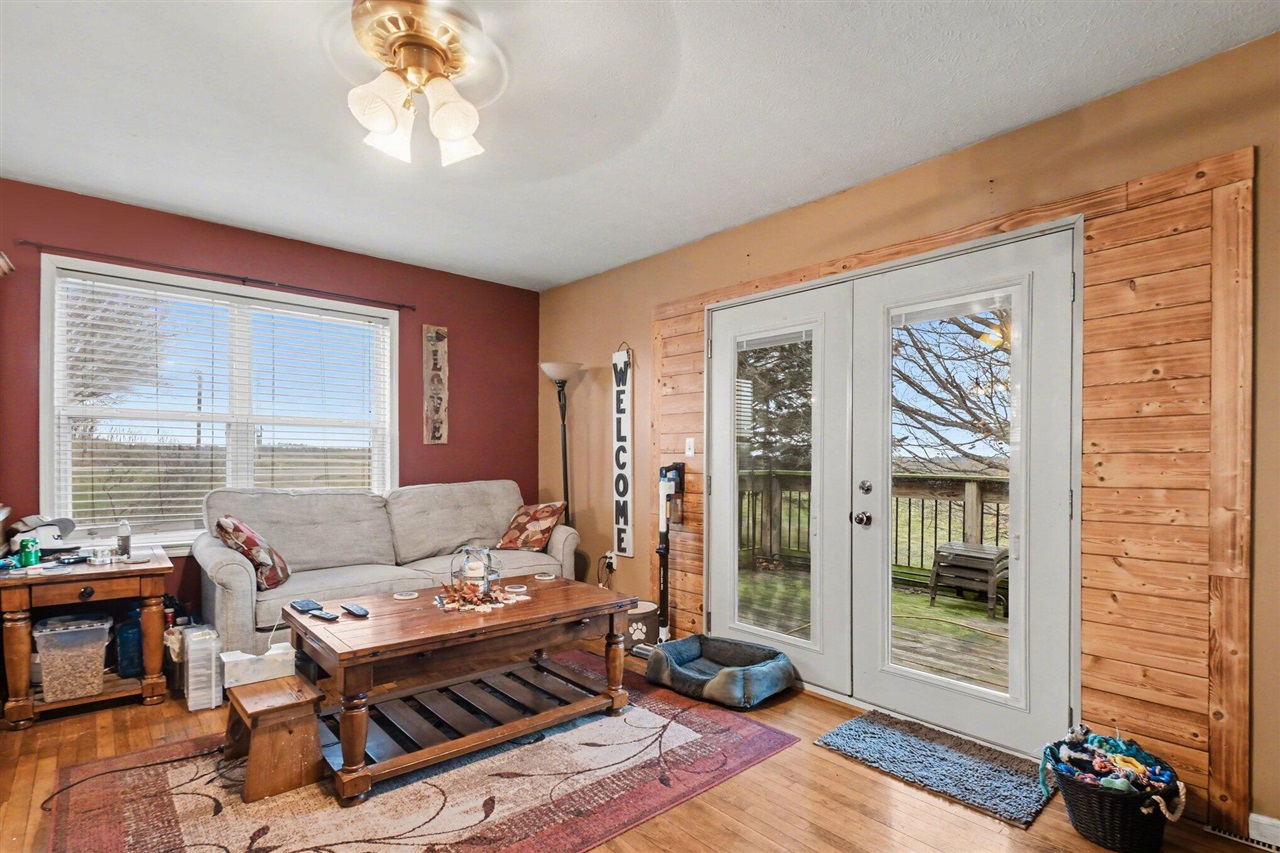 69594 Anderson Road, Niles, MI, 49120-6008