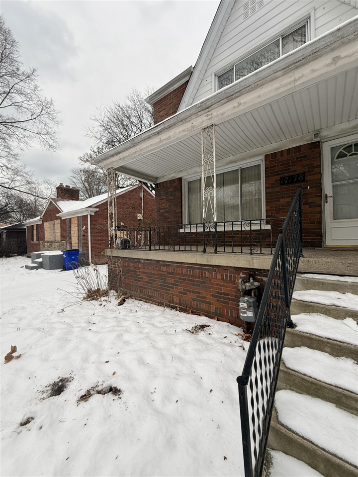 17178 Munich Street, Detroit, MI, 48224-2211