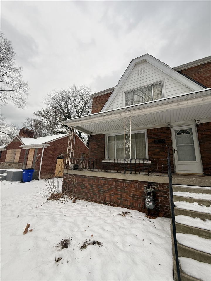 17178 Munich Street, Detroit, MI, 48224-2211