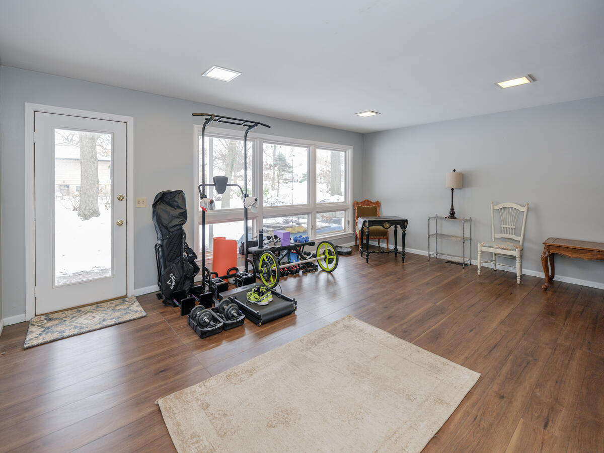 3419 Old Colony Road, Kalamazoo, MI, 49008-2911