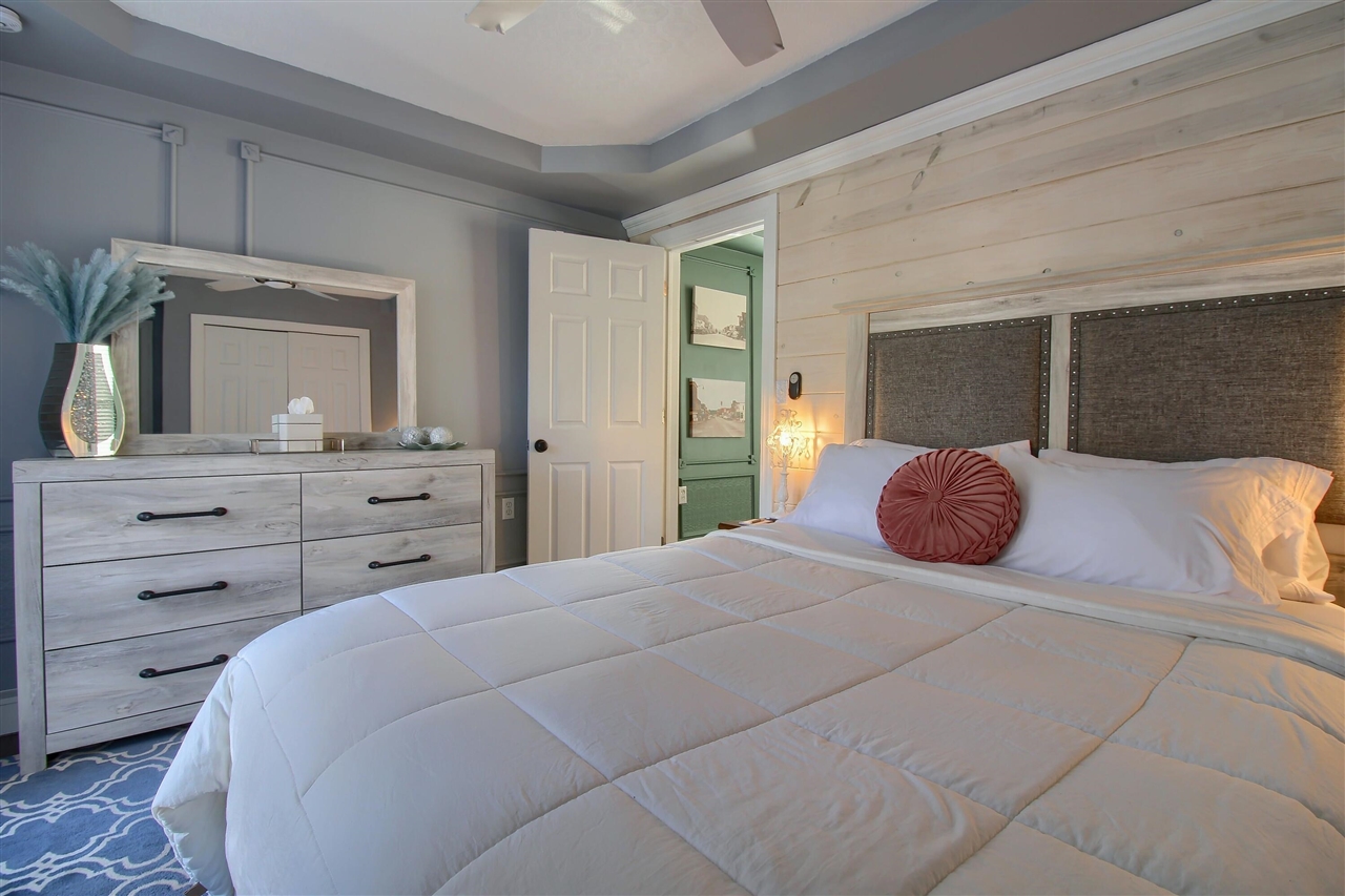 524 Hickory Street, Milford, MI, 48381-1649