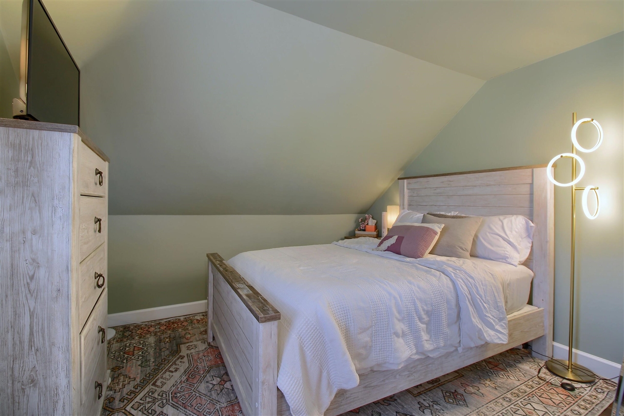 524 Hickory Street, Milford, MI, 48381-1649