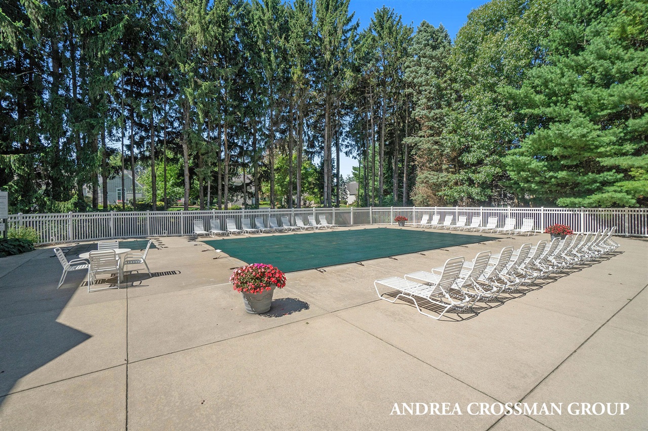 17438 Bellgate Lane, Spring Lake, MI, 49456