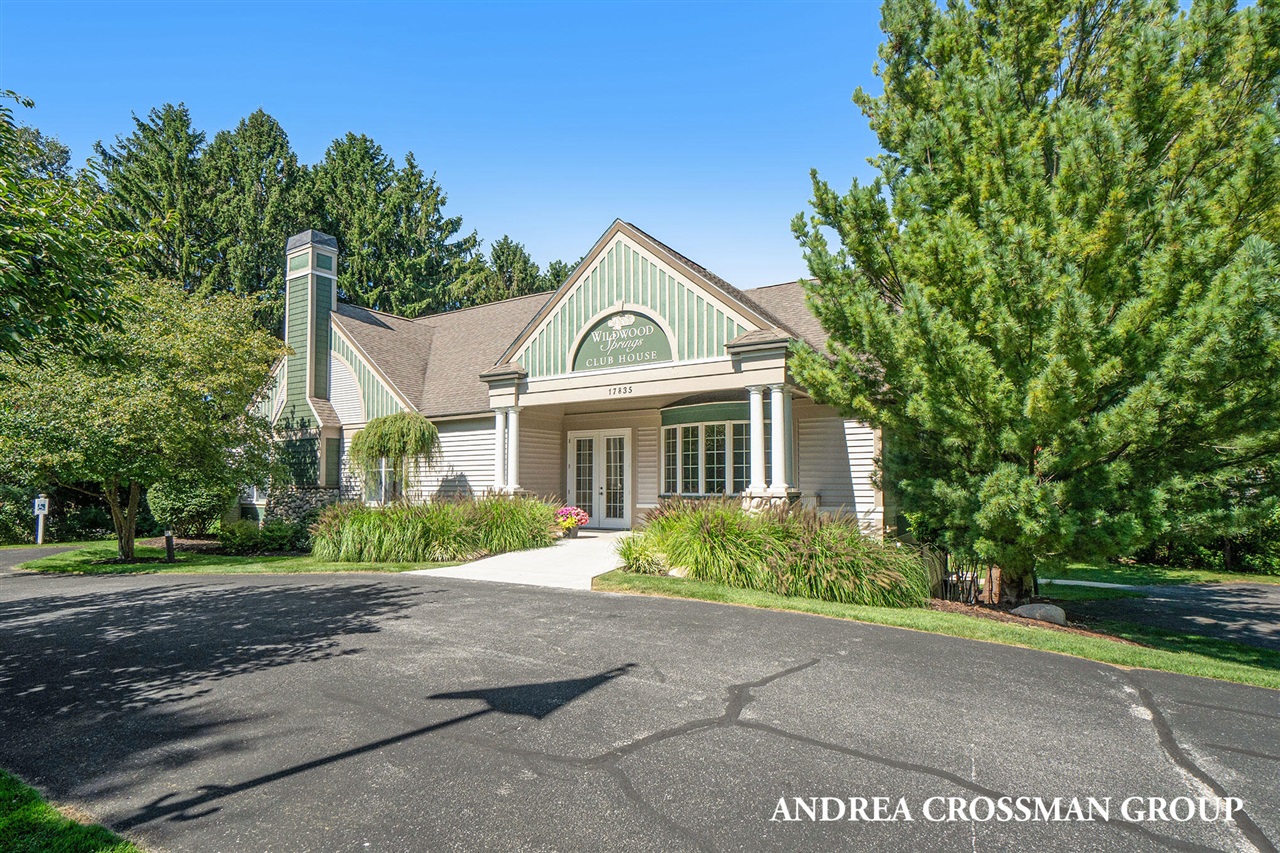 17438 Bellgate Lane, Spring Lake, MI, 49456